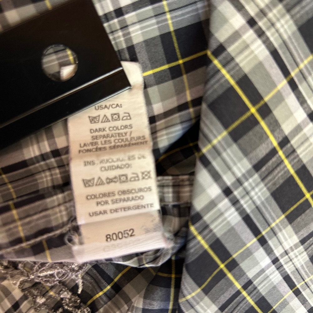 Chaps Mens XL Plaid  Button Down  Shirt  Black  Grey  Yellow  Long Sleeve Casual - Picture 9 of 9